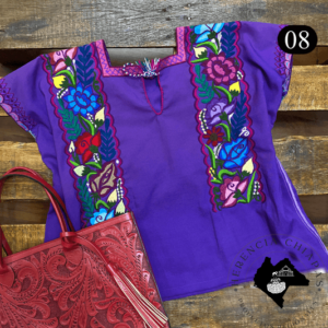 Blusa violeta bugambilias